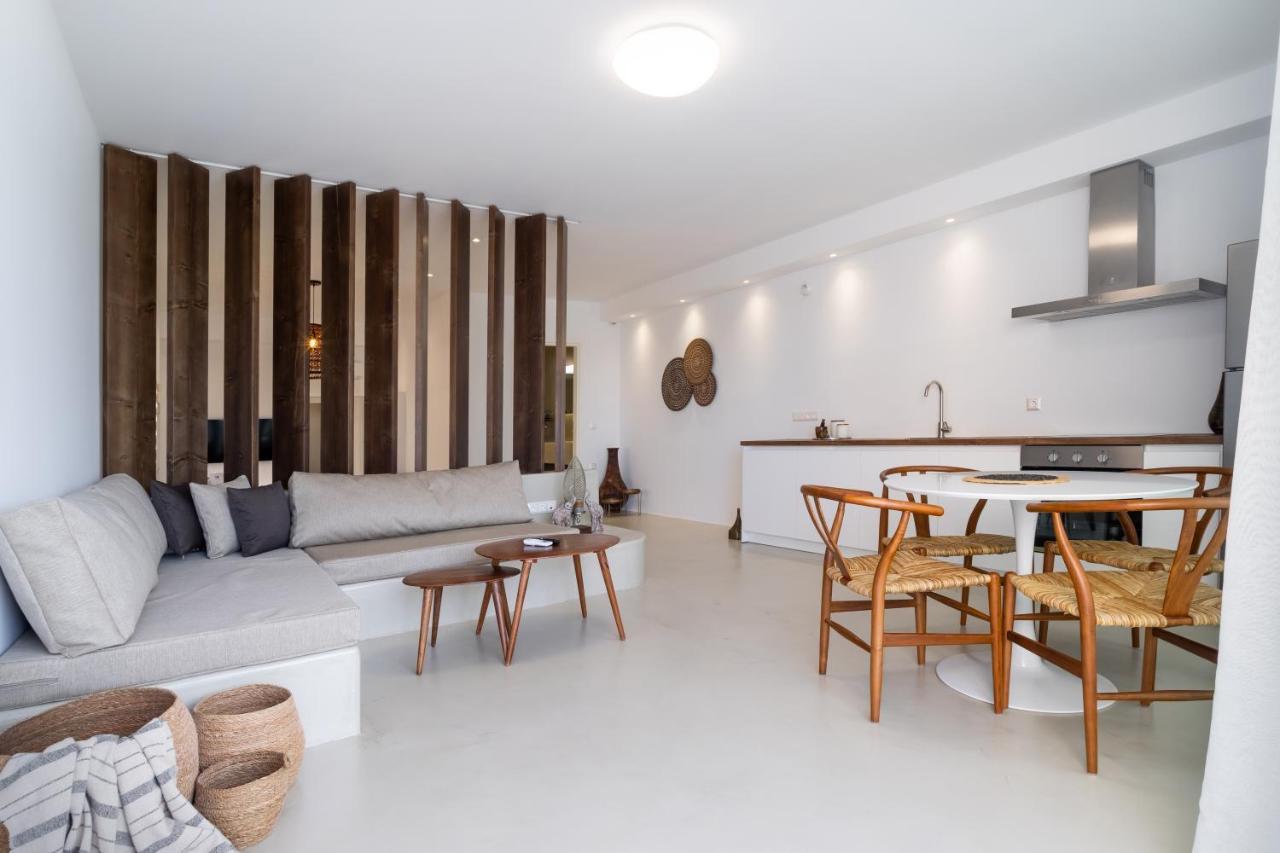Wave, An Idyllic Seafront Suite By Nirousuites Kokkini Hani 외부 사진