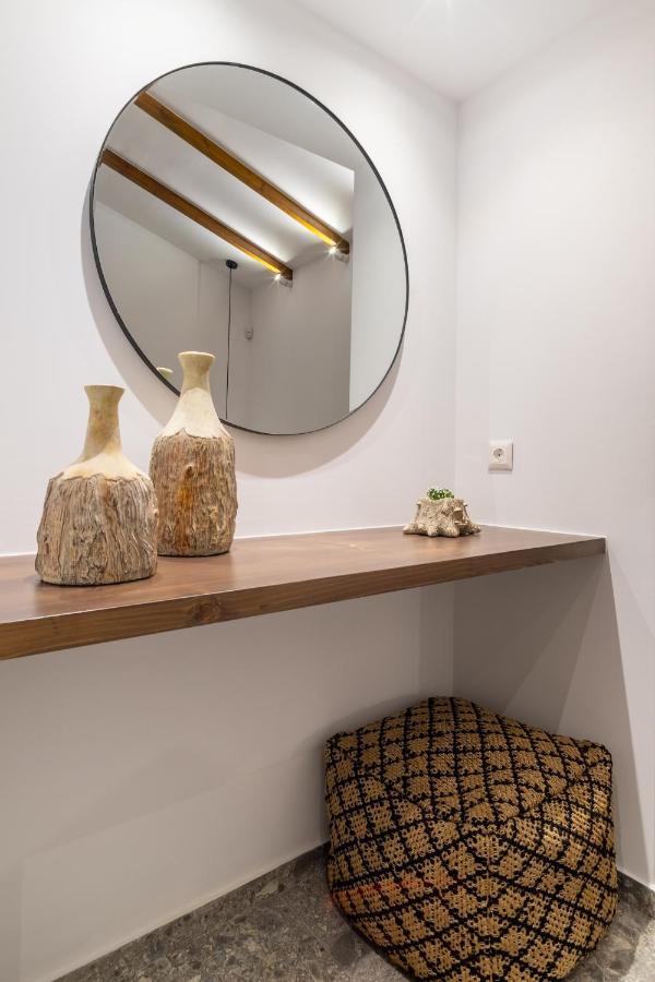 Wave, An Idyllic Seafront Suite By Nirousuites Kokkini Hani 외부 사진