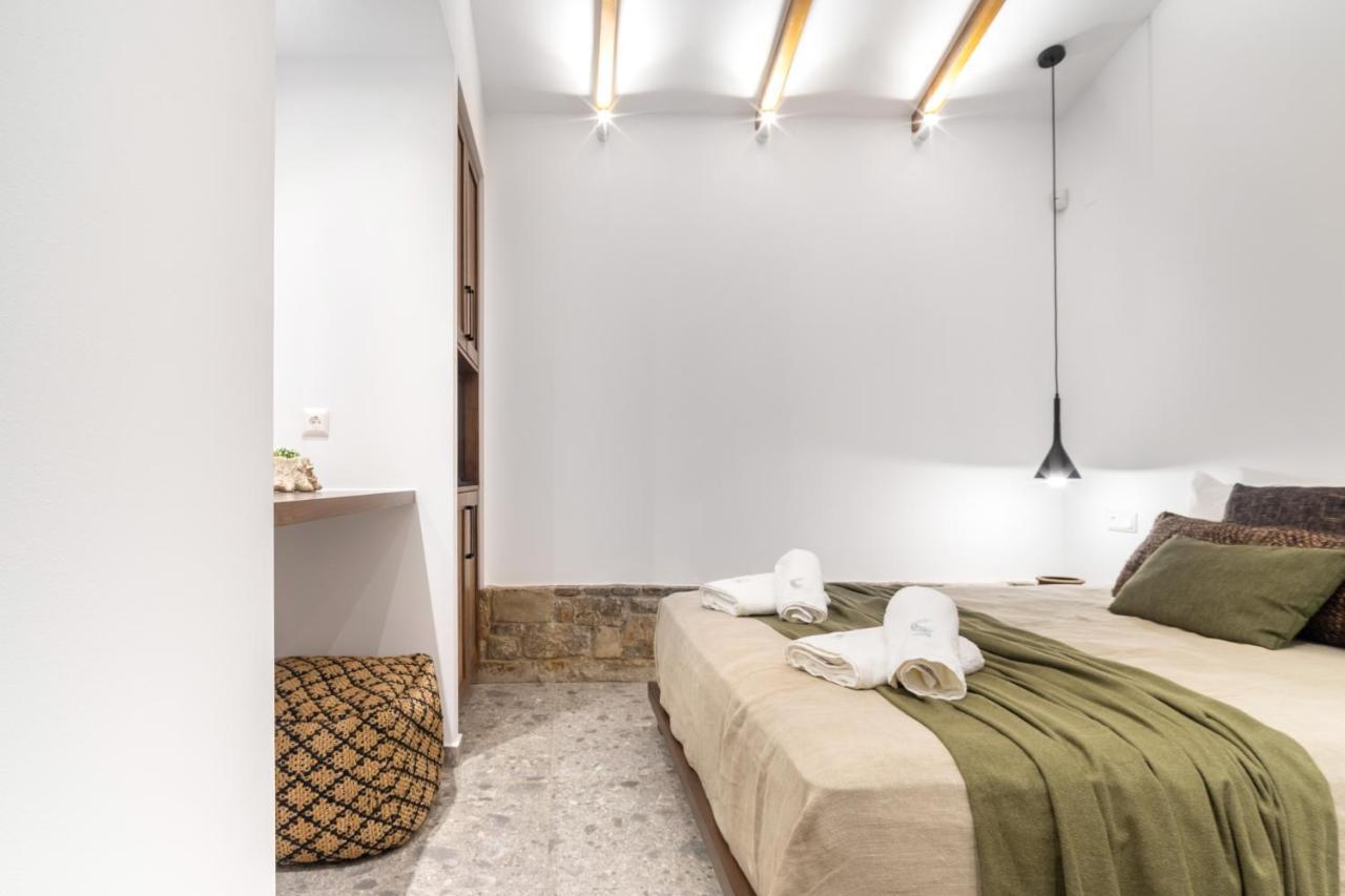 Wave, An Idyllic Seafront Suite By Nirousuites Kokkini Hani 외부 사진